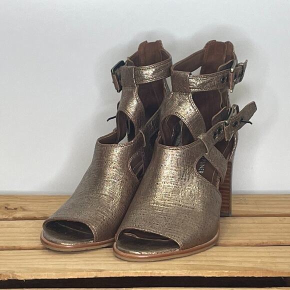 Donald J Pliner Ronnie leather heel sandals size 6M - Picture 1 of 12